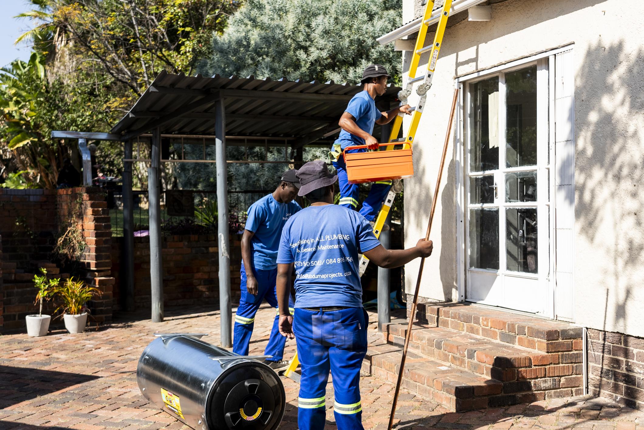 Professional_and_affordable_plumbers_in_Midrand_offering_24_7_emergency_plumbing_services_including_geyser_repairs_and_replacements_blocked_drain_clearing_burst_pipe_repairs_leak_detection_and_general_plumbing_installations_Serving_all_Midrand_suburbs_including_Kyalami_Vorna_Valley_Noordwyk_Glen_Austin_Carlswald_Halfway_Gardens_President_Park_Barbeque_Downs_Olifantsfontein_Randjesfontein_Randjespark_and_Blue_Hills